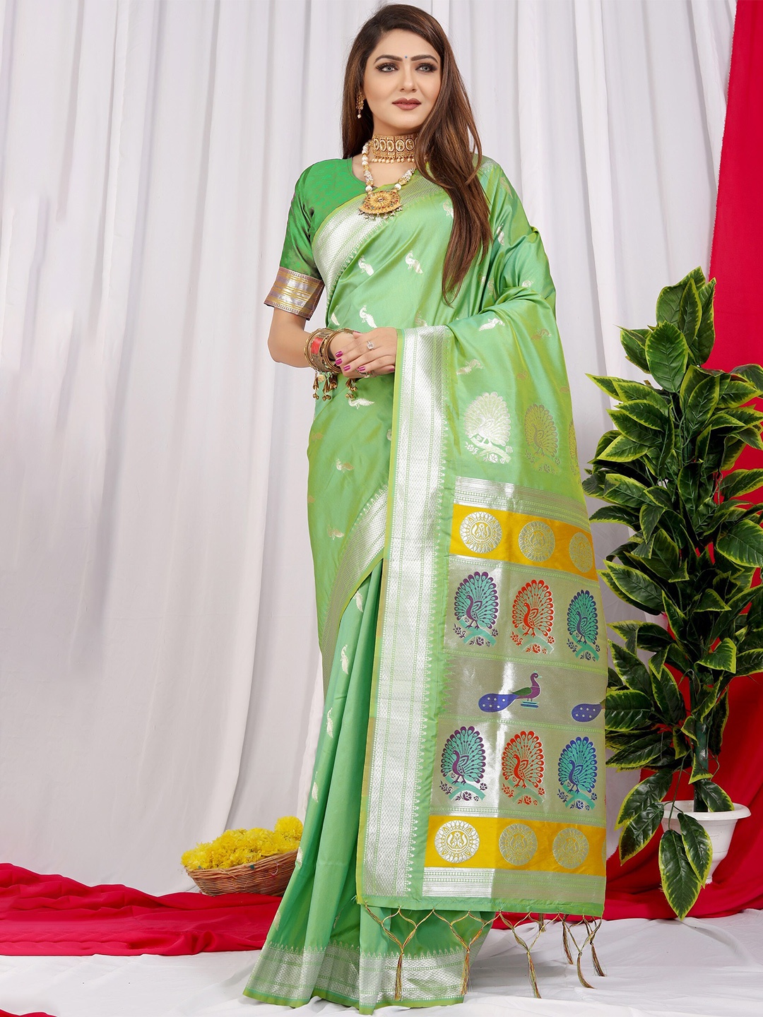 

AVANTIKA FASHION Sea Green & Yellow Woven Design Zari Pure Silk Kanjeevaram Saree