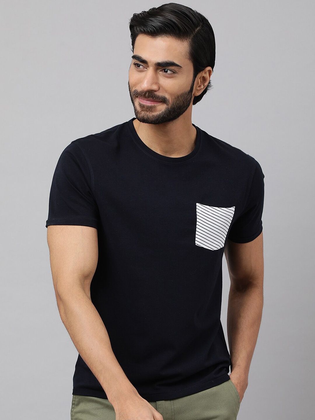 

HOUSE OF MIRCHI Round Neck Slim Fit Cotton T-shirt, Navy blue