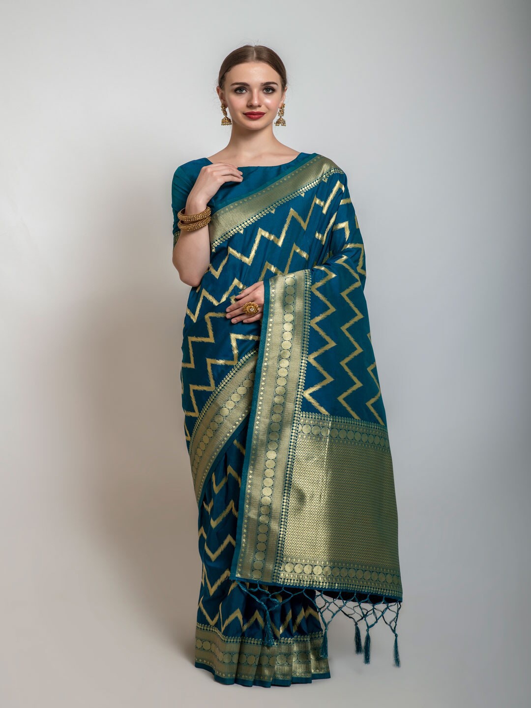 

Lilots Geometric Woven Design Zari Jacquard Banarasi Saree, Teal