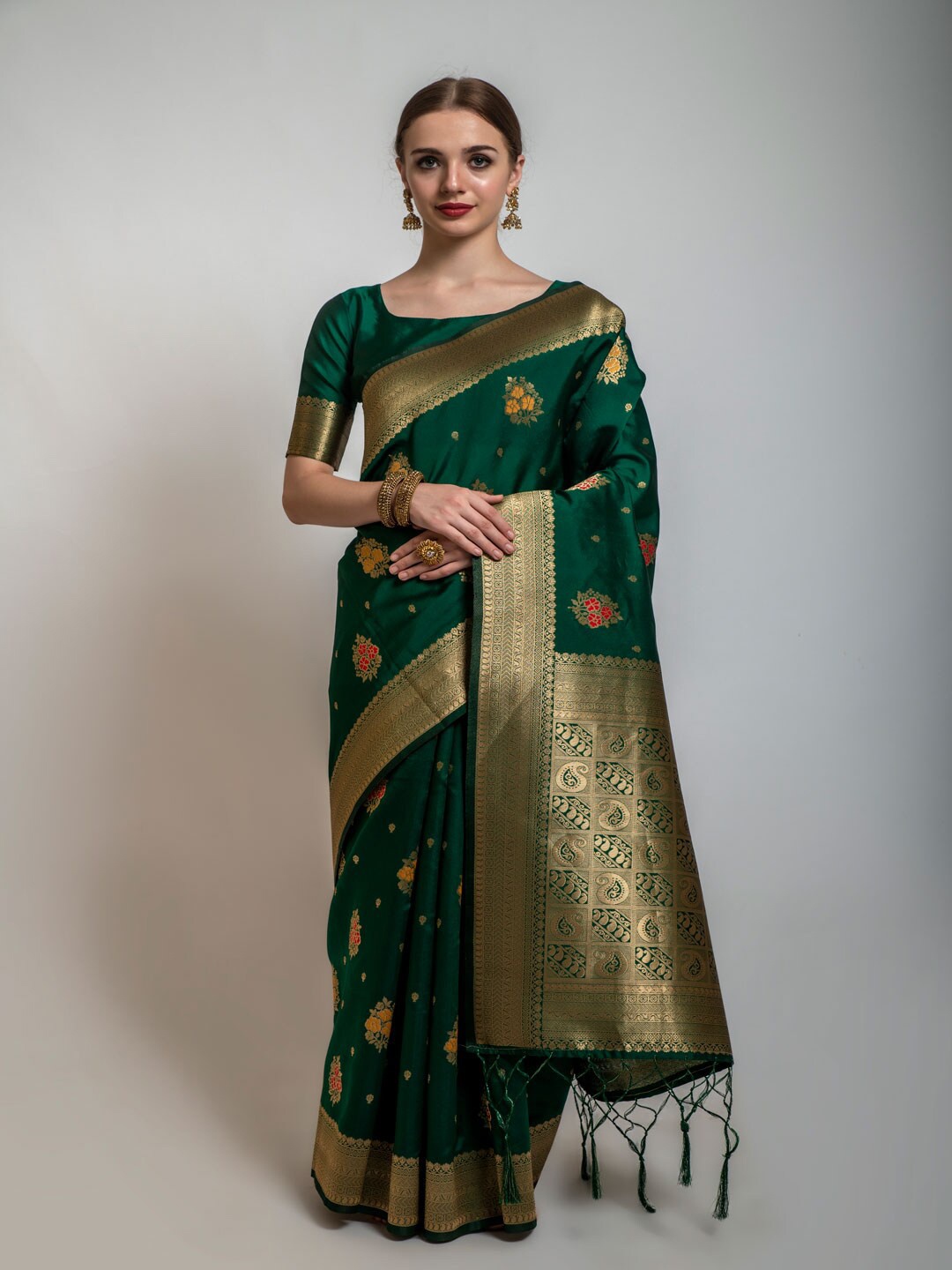 

Lilots Ethinic Motif Woven Design Zari Kota Saree, Green