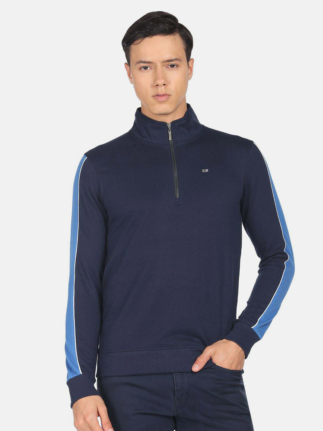 

Arrow Sport Men Mock Neck Sweatshirt, Blue