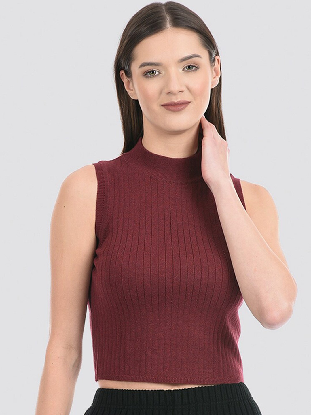 

PORTOBELLO Mock Collar Sleeveless Acrylic Crop Pullover, Maroon
