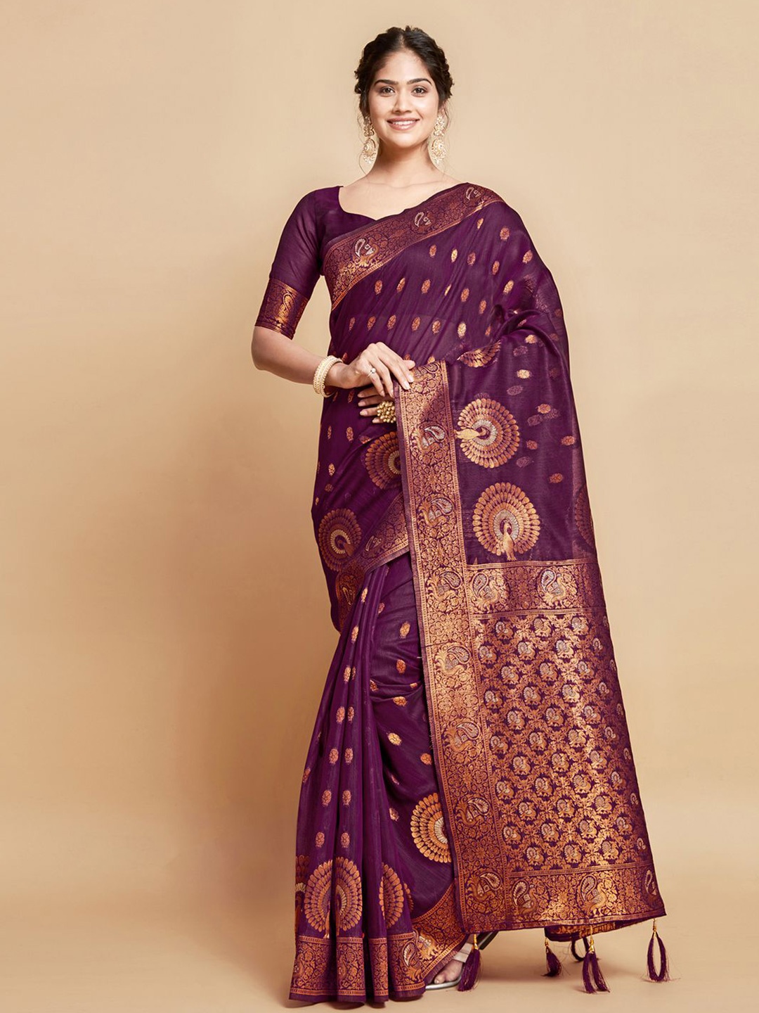 

Mitera Ethnic Motif Woven Design Zari Linen Blend Banarasi Saree, Burgundy