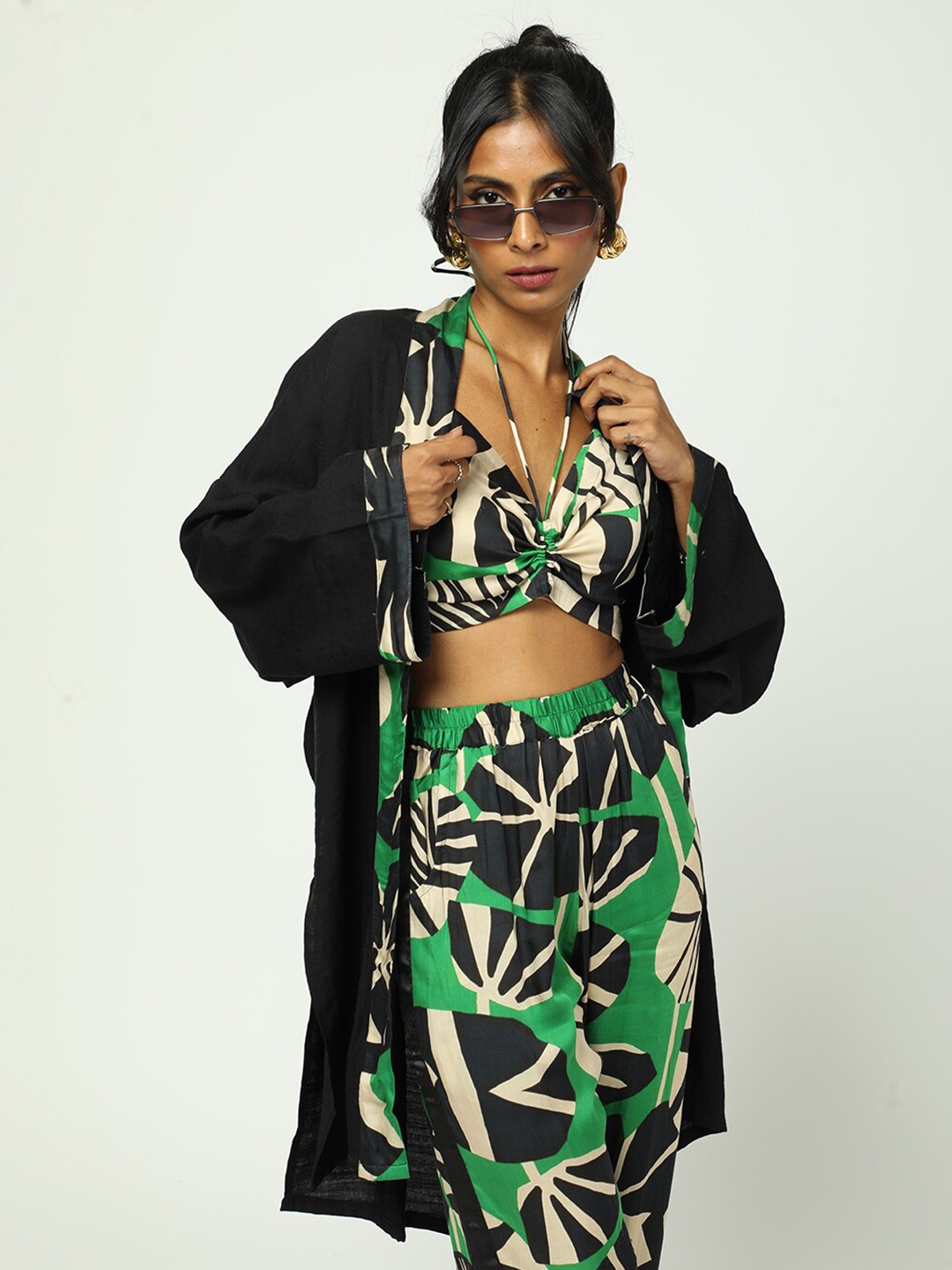 

MISSY Women Abstract Printed Longline Open Front Shrug, Black