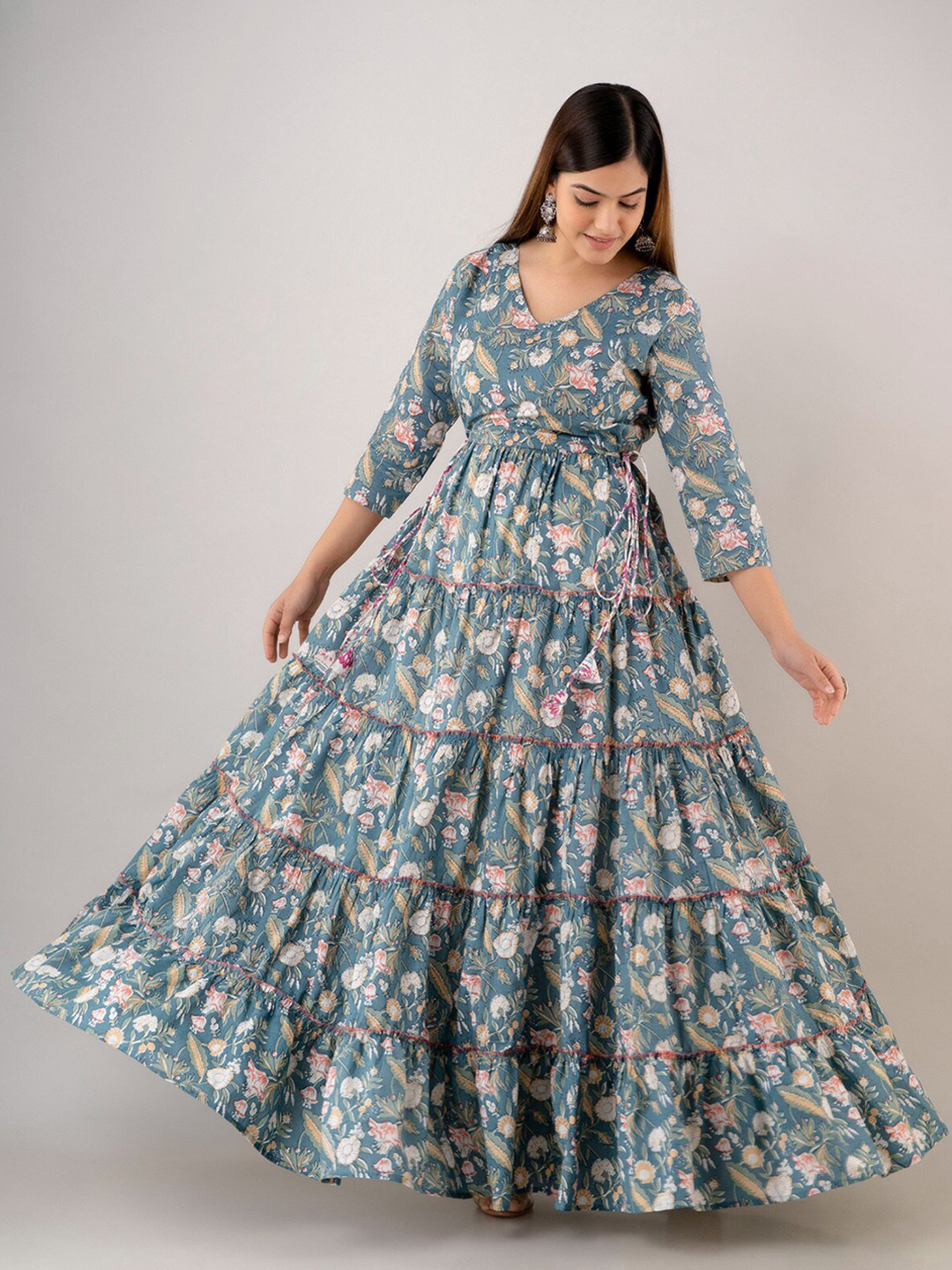 

Women Touch Floral Printed V-Neck Pure Cotton Tiered Dress, Blue