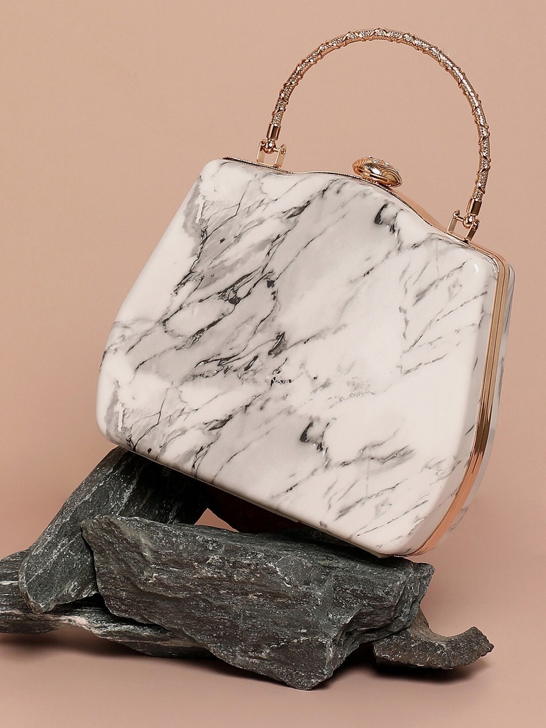 

HAUTE SAUCE by Campus Sutra White Printed PU Bucket Sling Bag
