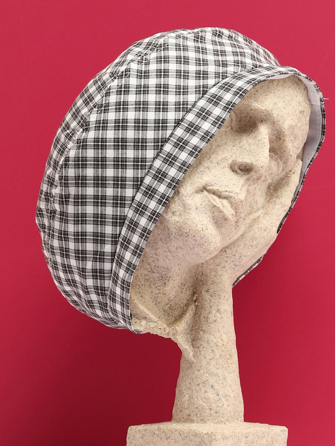 

HAUTE SAUCE by Campus Sutra Women Checkered Beret Cap, White