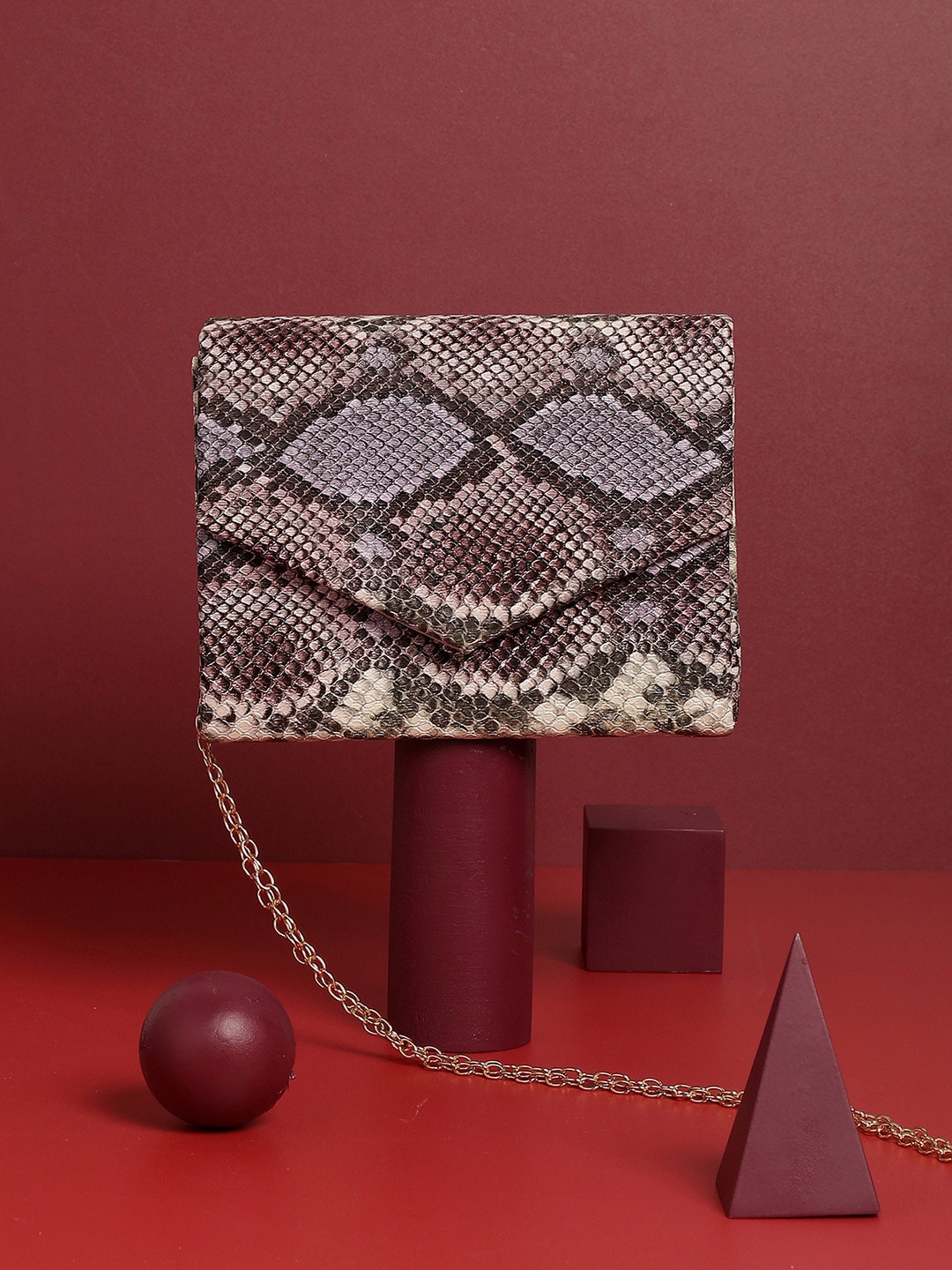 

HAUTE SAUCE by Campus Sutra Animal Printed Structured Handheld Bag, Lavender