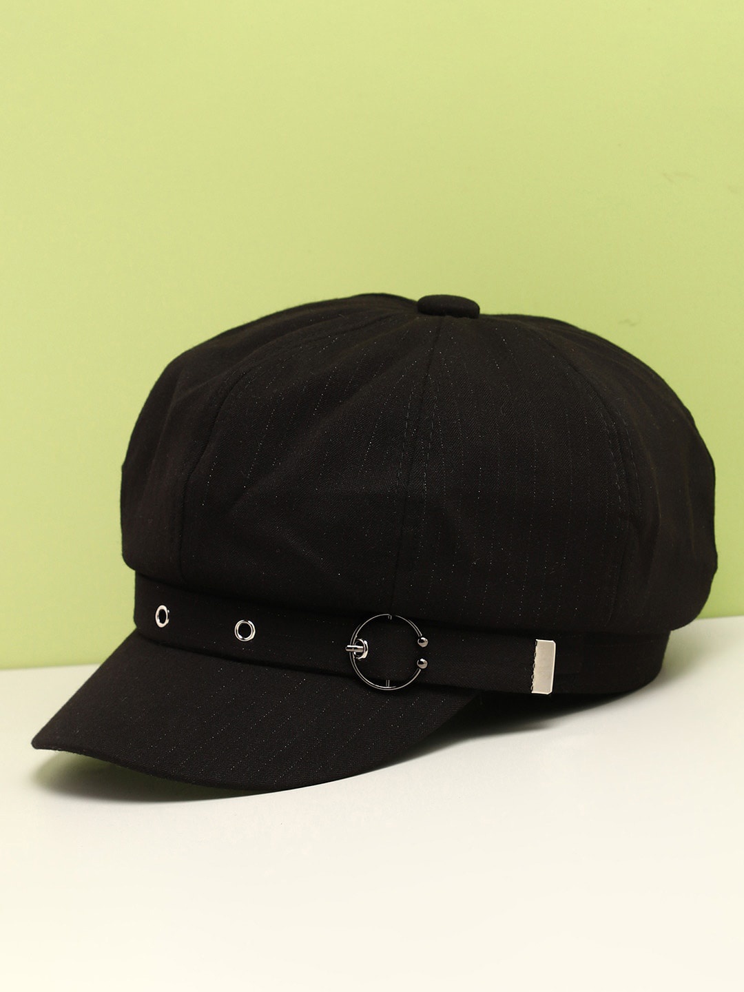 

HAUTE SAUCE by Campus Sutra Women Bakerboy Cap with Buckle Detail, Black