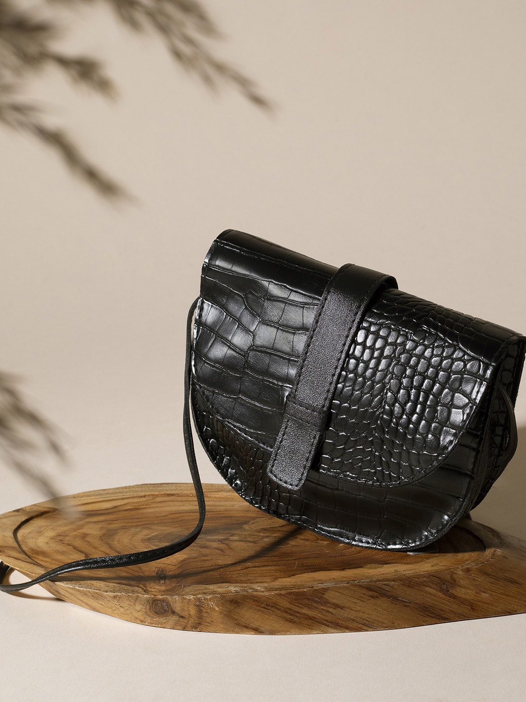 

HAUTE SAUCE by Campus Sutra Textured Half Moon Sling Bag, Black