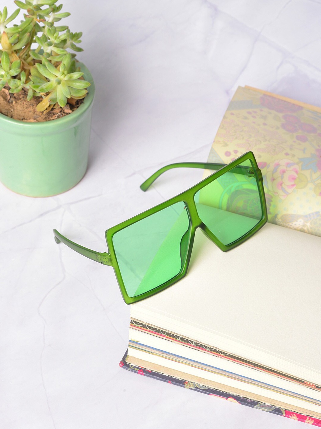 HAUTE SAUCE by Campus Sutra Women Oversized Sunglasses with Polarised Lens SUM23_HSSG1165, Green