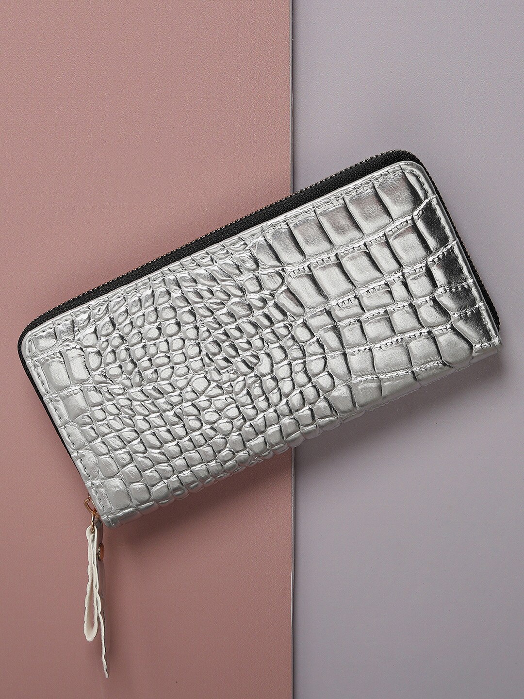 

HAUTE SAUCE by Campus Sutra Women Geometric Textured Pu Zip Around Wallet, Silver