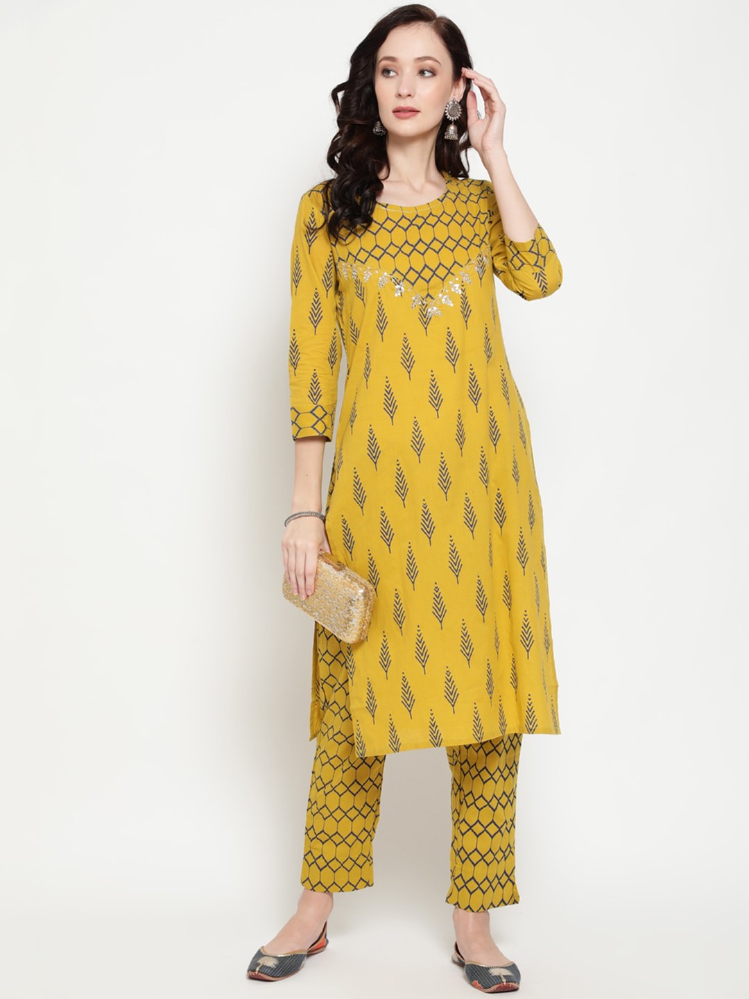 

antaran Ethnic Motifs Printed Gotta Patti Pure Cotton Kurta with Trousers, Mustard