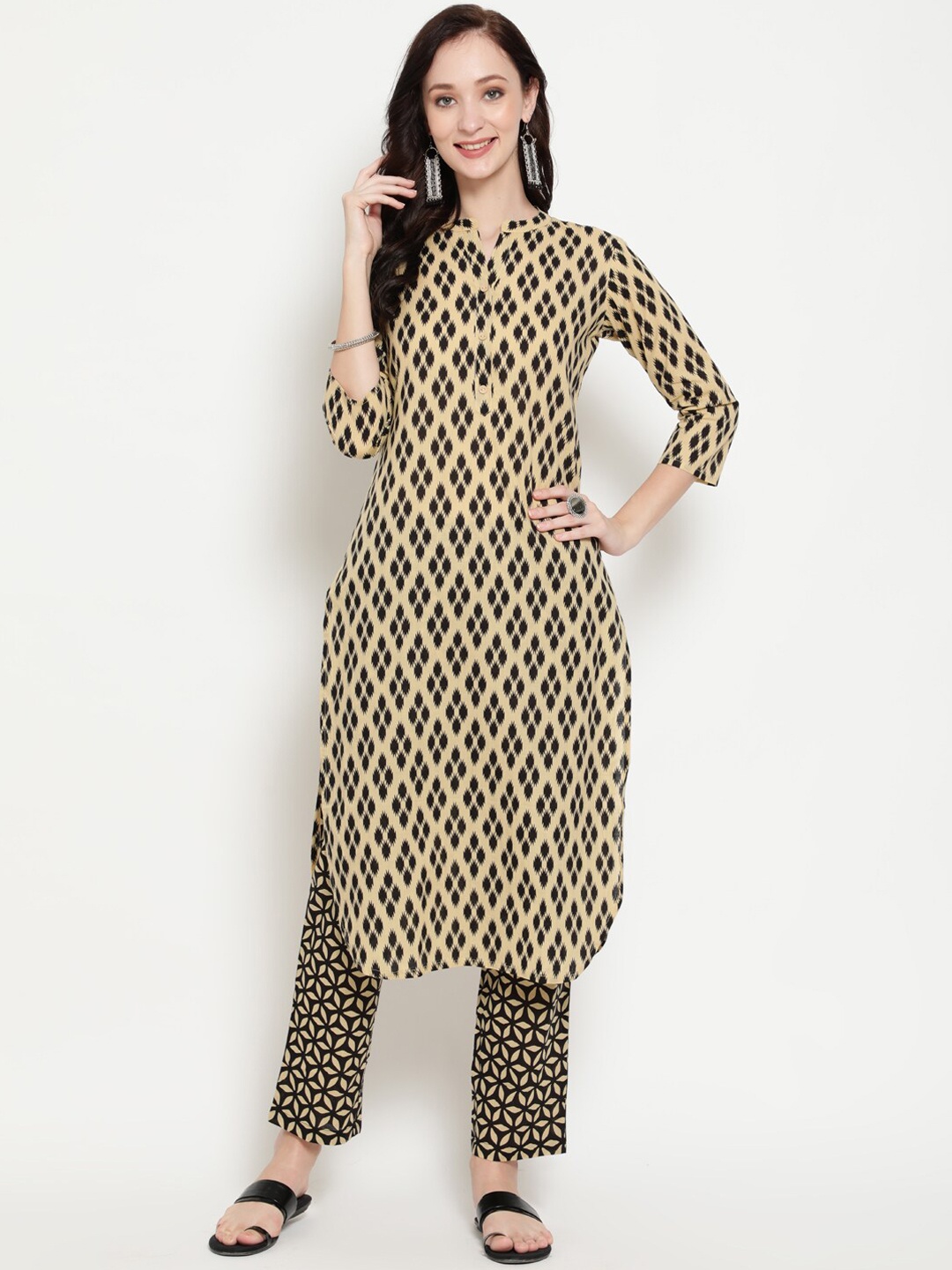 

antaran Women Floral Printed Pure Cotton Kurta with Trousers, Beige
