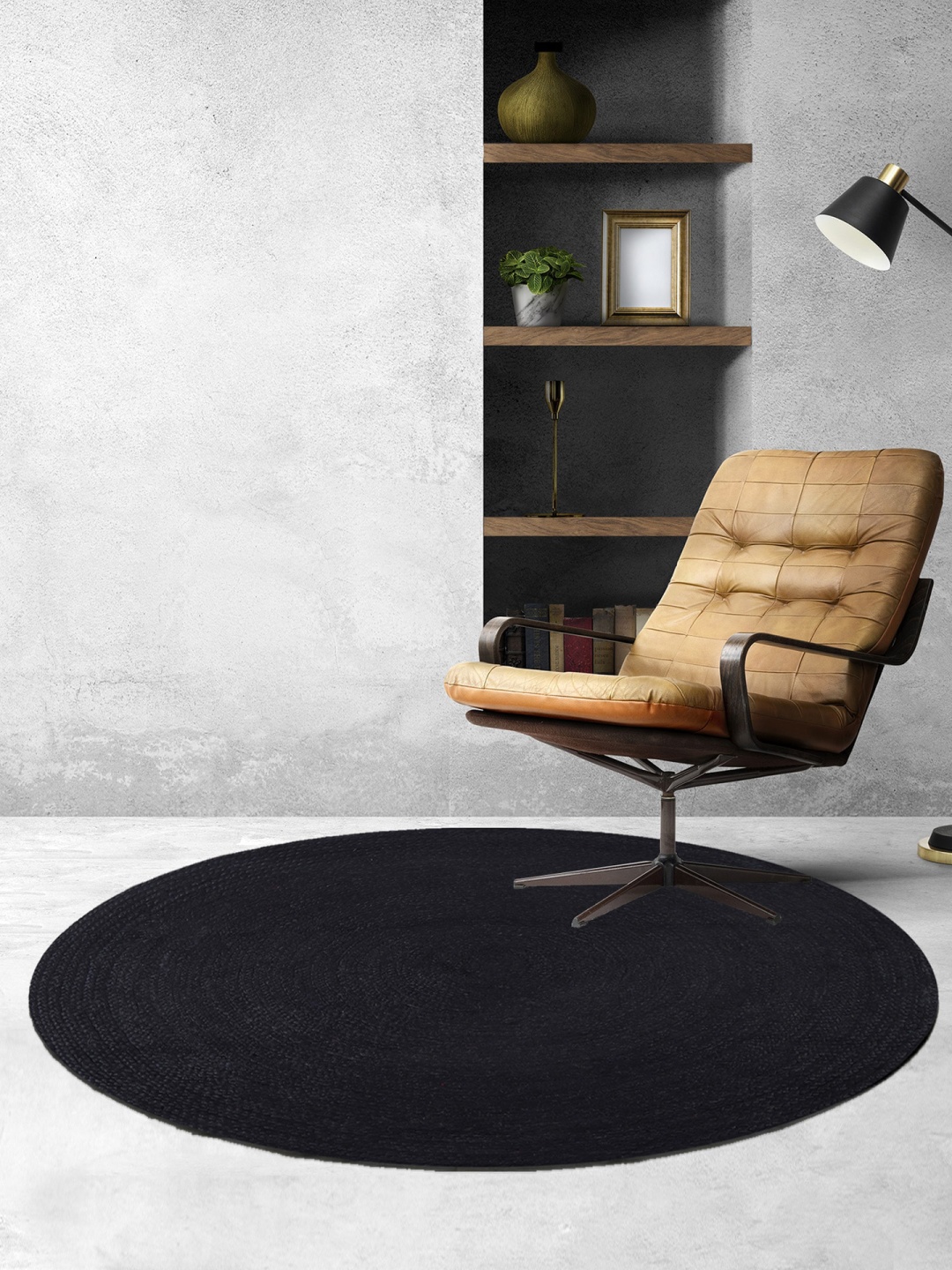 

HABERE INDIA Black Textured Round Jute Floor Carpet