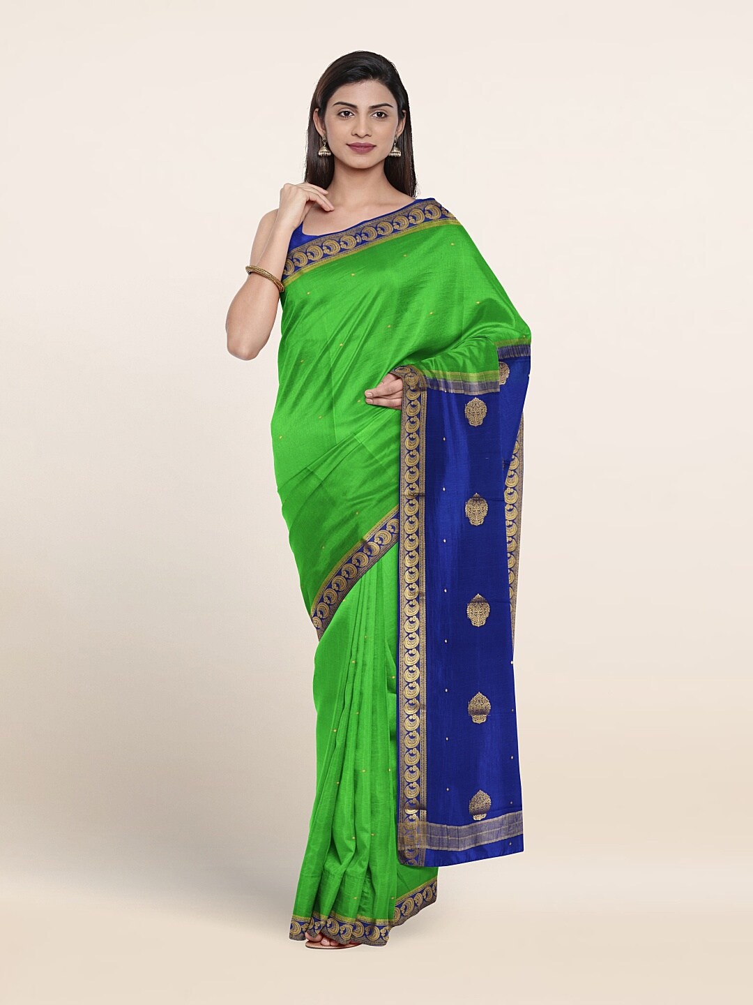 

Pothys Woven Design Bordered Zari Pure Silk Saree, Green
