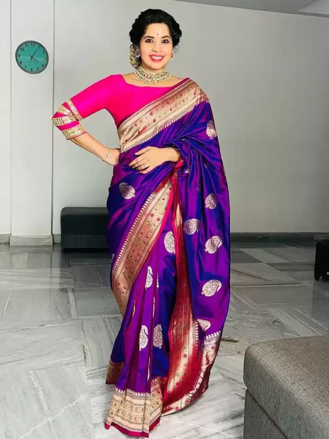 

Wuxi Paisley Woven Design Zari Pure Silk Banarasi Saree, Purple