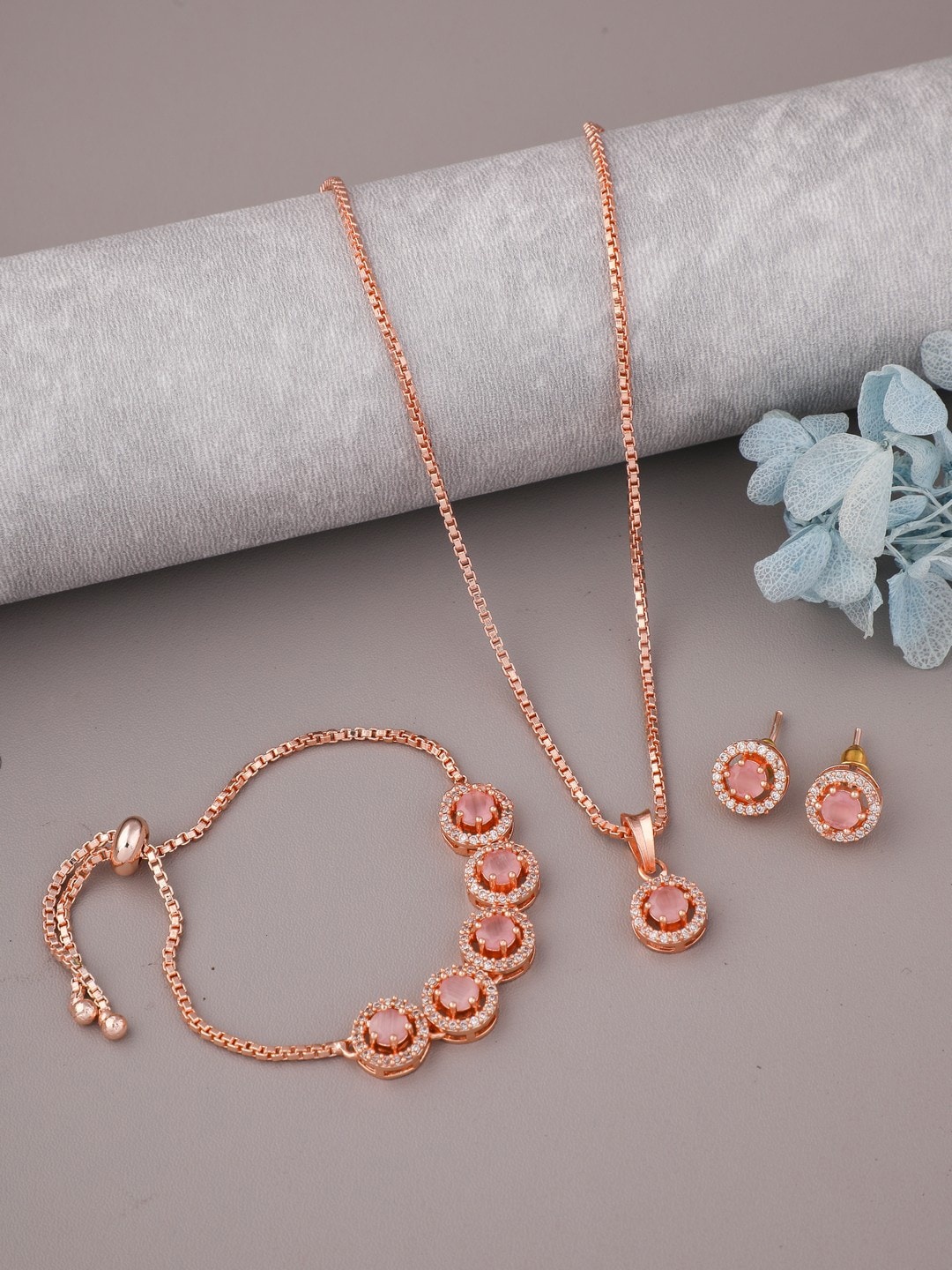 

Vita Bella Rose Gold-Plated American Daimond-Studded Jewellery Set, Pink