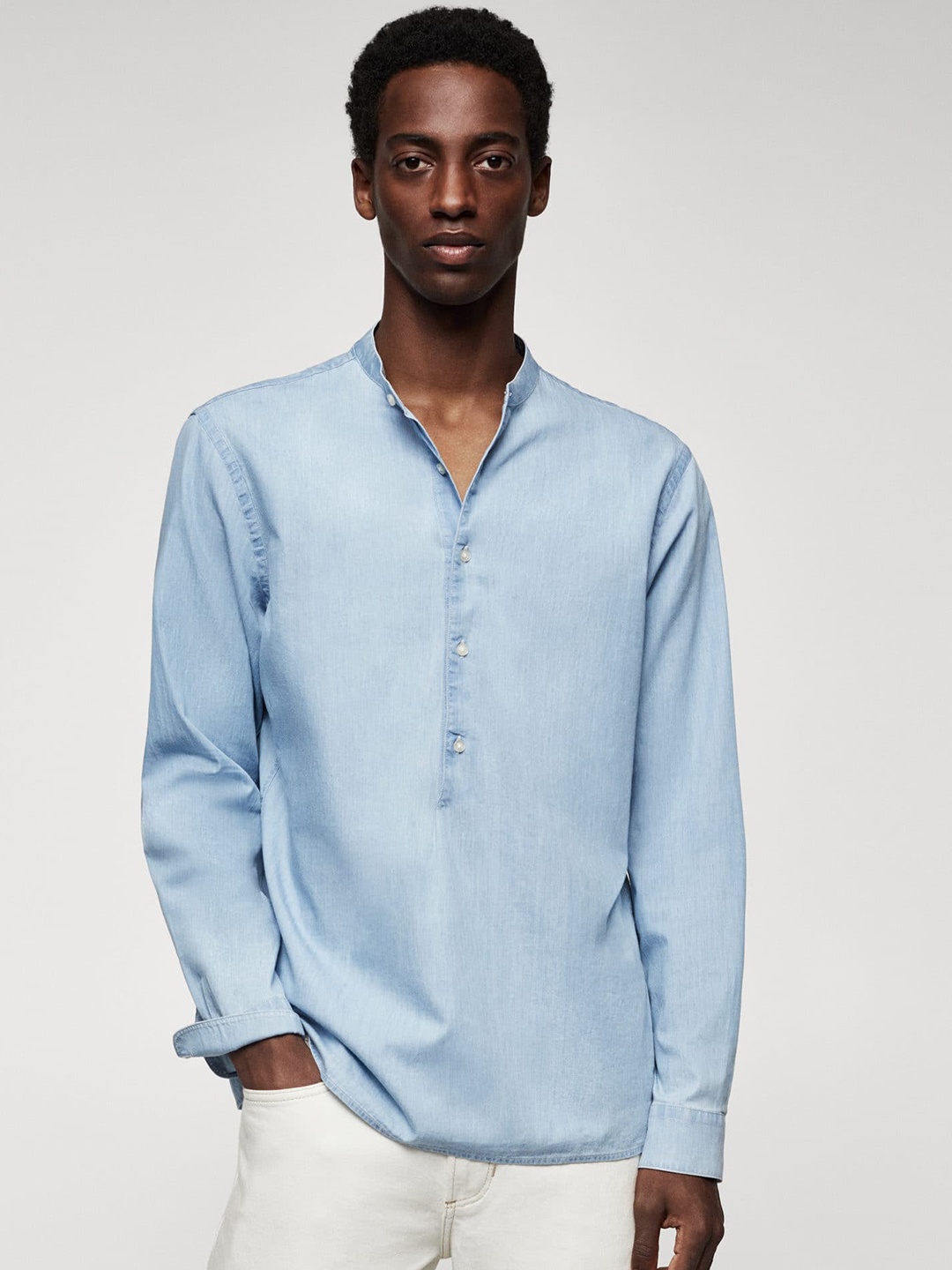 

MANGO MAN Pure Cotton Chambray Sustainable Casual Shirt, Blue