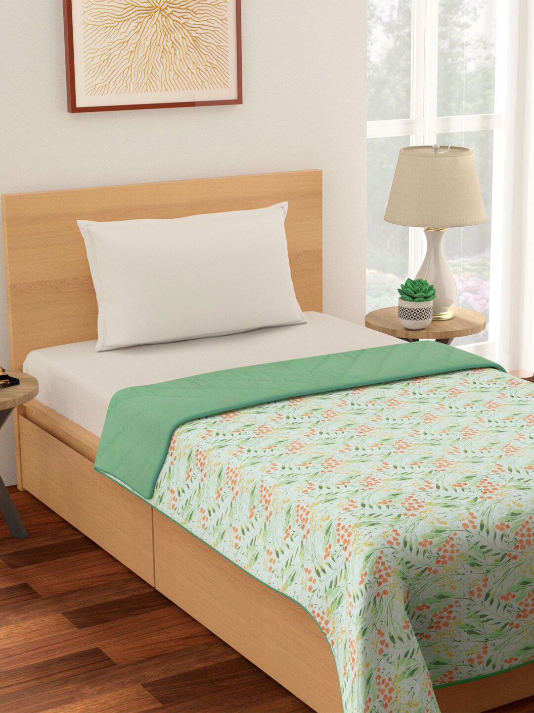 

Living scapes by Pantaloons Green & Orange Floral Heavy Winter Single Bed Quilt