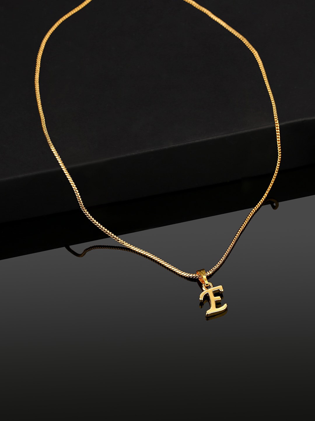 

Estele Gold-Plated Alphabet E Pendant With Link Chain