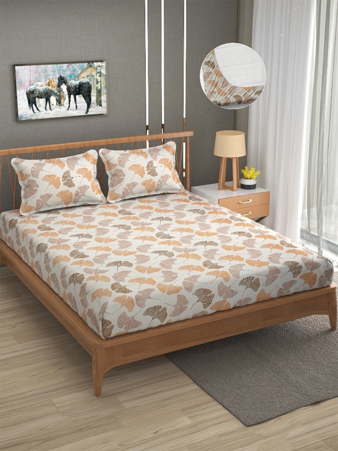

ATRAENTA White & Orange Floral 210 TC Fitted Queen Bedsheet with 2 Pillow Covers