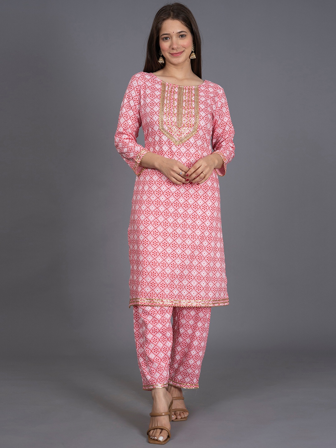

SP DESIGNS Floral Printed Gotta Patti Kurta With Trousers & Dupatta, Pink