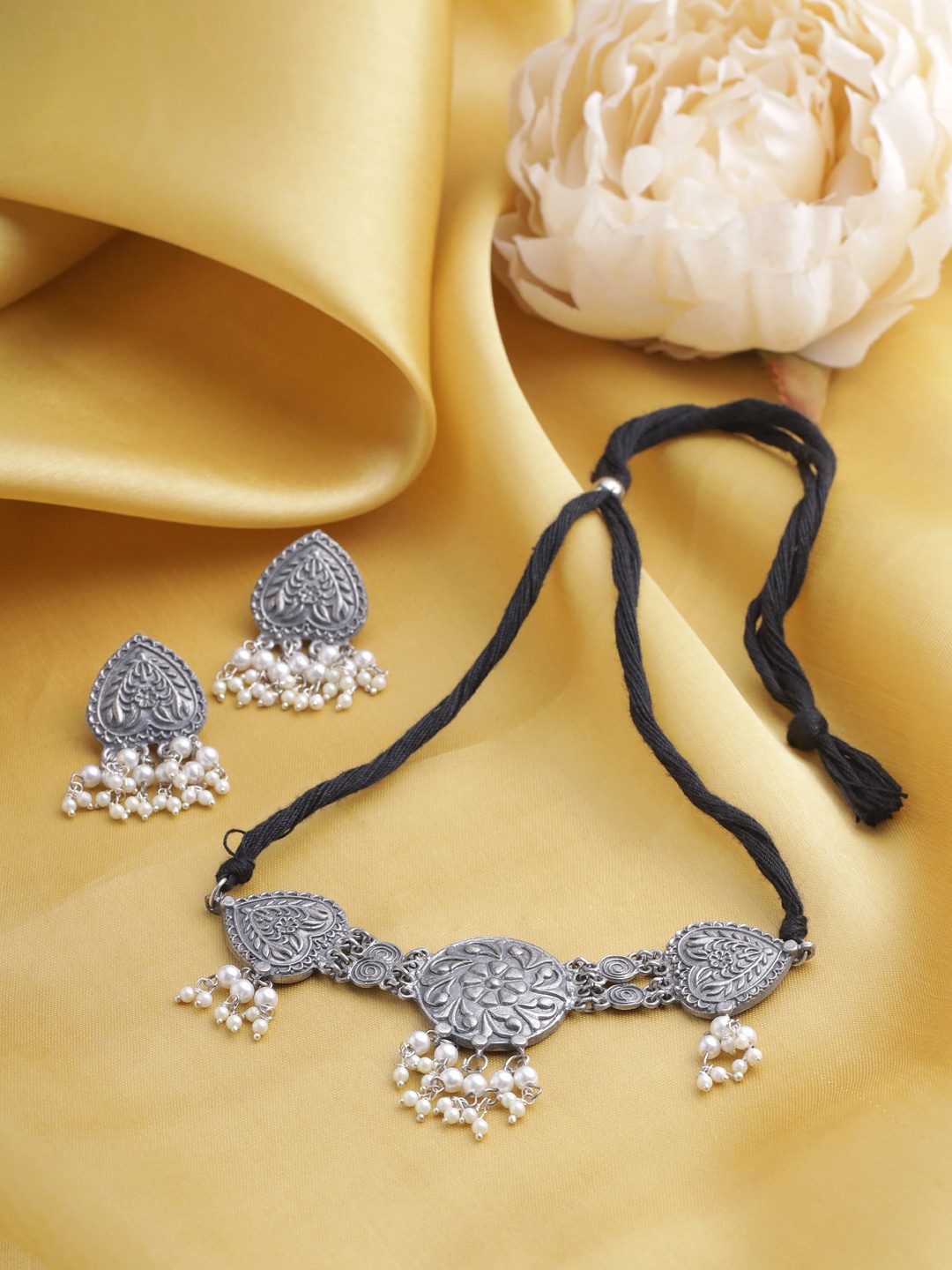 

VIRAASI Oxidised Silver-Plated Peal-Studded Choker Jewellery Set