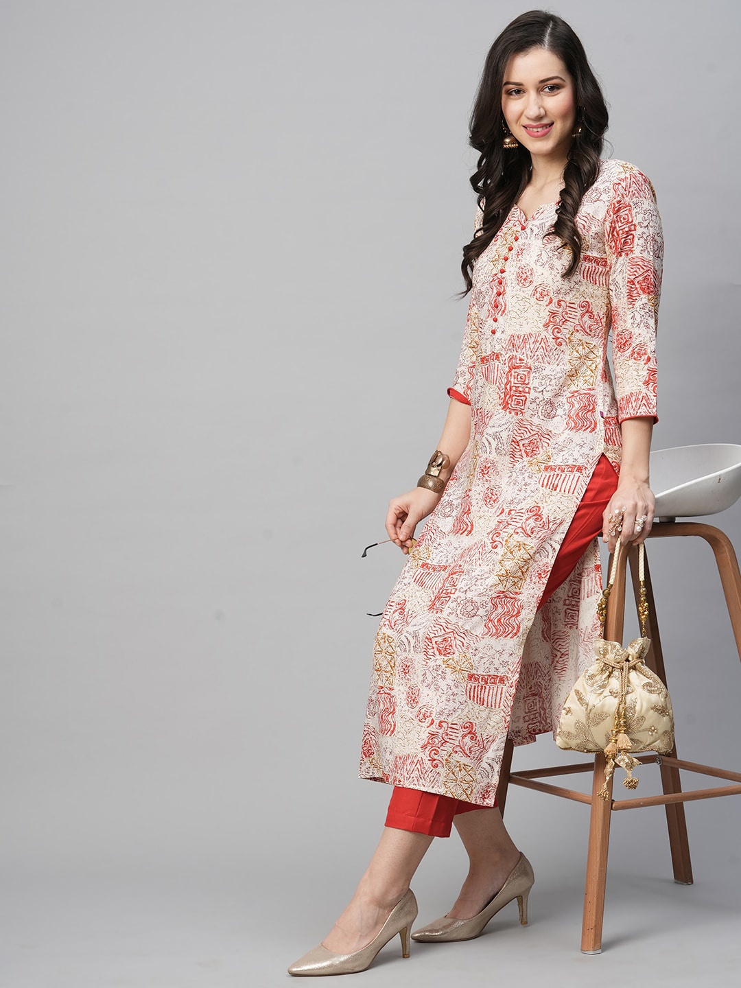 

KALINI Quirky Printed Notched Neck Kurta With Trousers, Beige