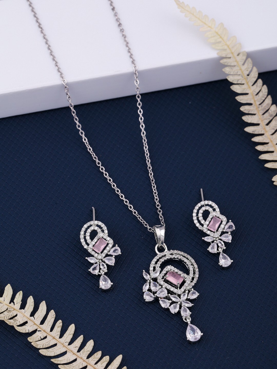 

Vita Bella Silver-Plated Jewellery Set, Peach