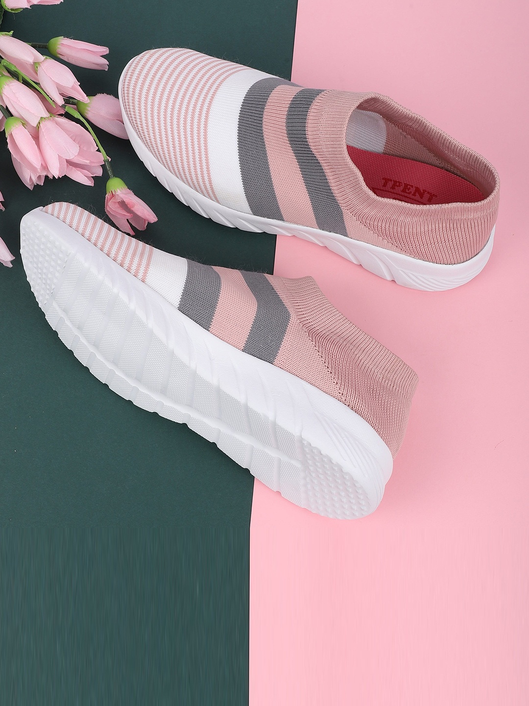 

TPENT Women Striped Round Toe Moisture Wicking Light Weight Slip-On Sneakers, Pink