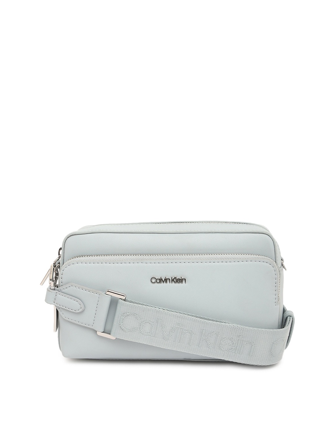 

Calvin Klein Jeans Blue Structured Sling Bag