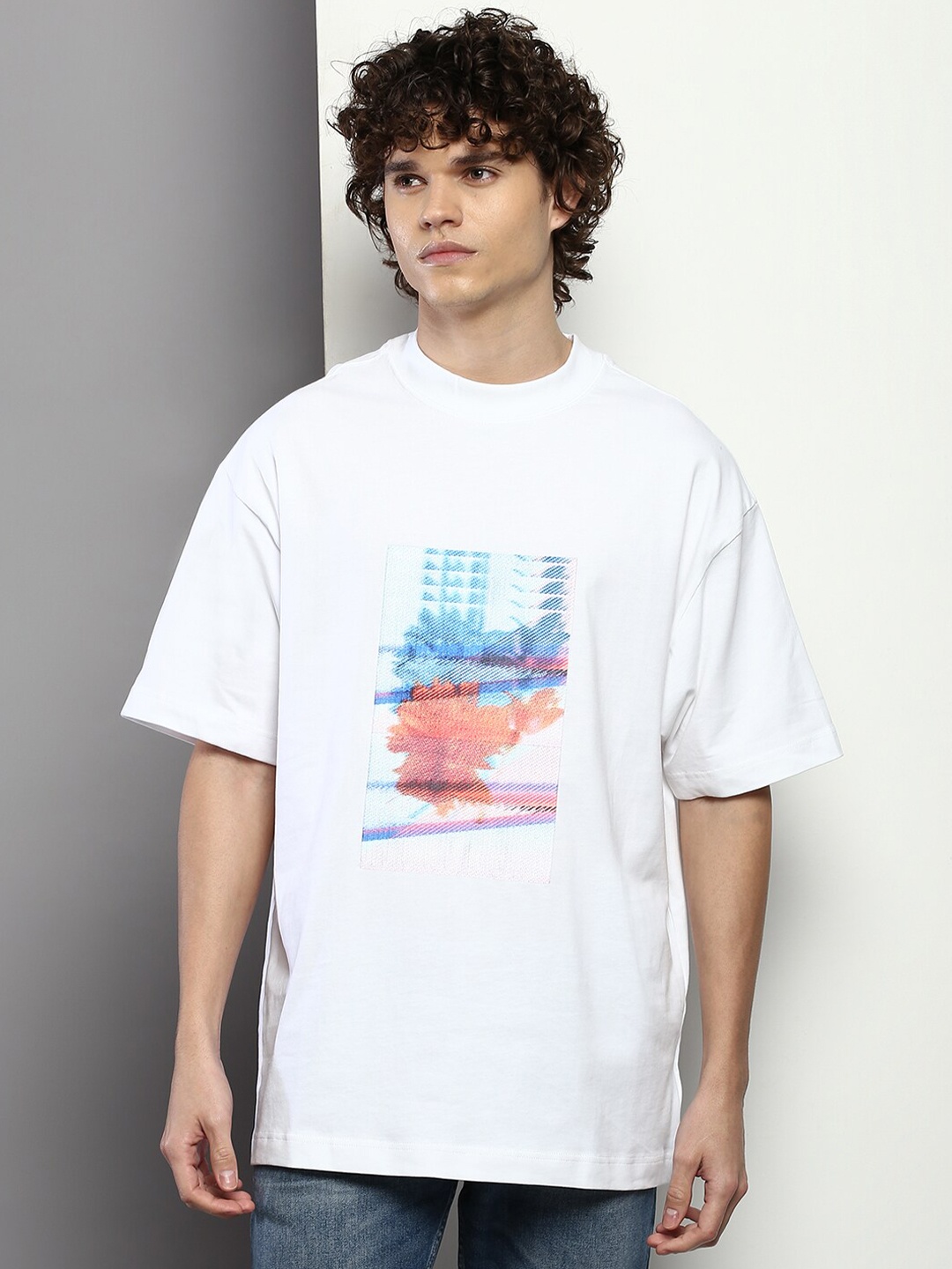 

Calvin Klein Jeans Men Graphic Printed Organic Cotton T-shirt, White