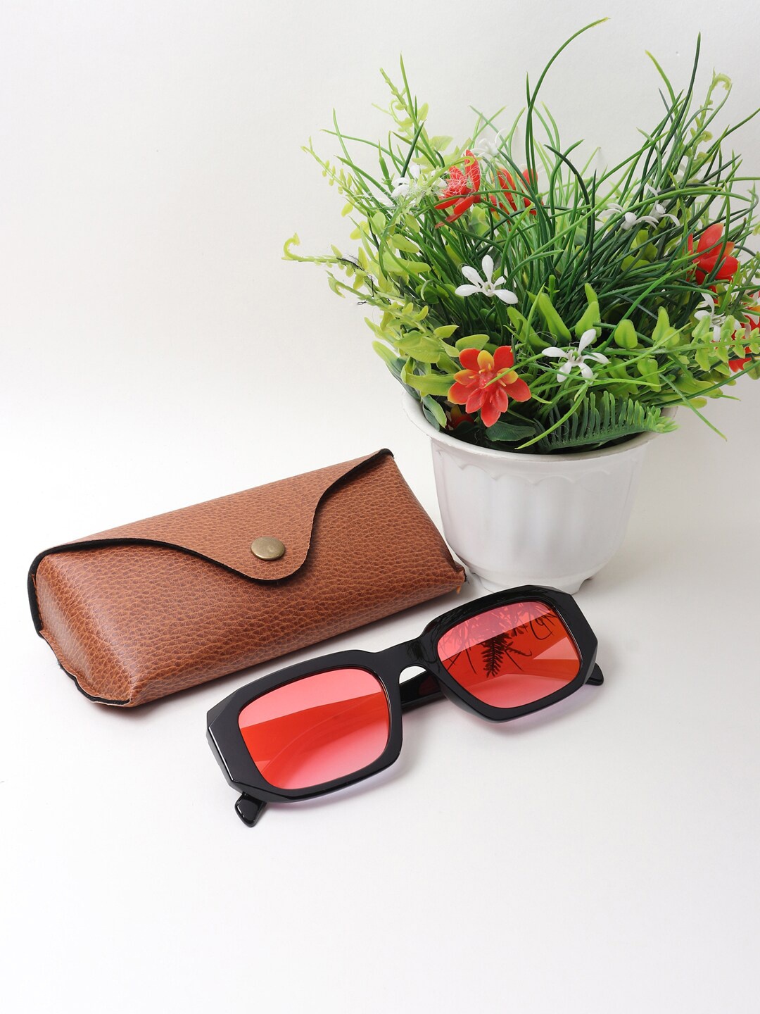 

EPICINK hob Rectangle Sunglasses with UV Protected Lens EPSG 11944, Red