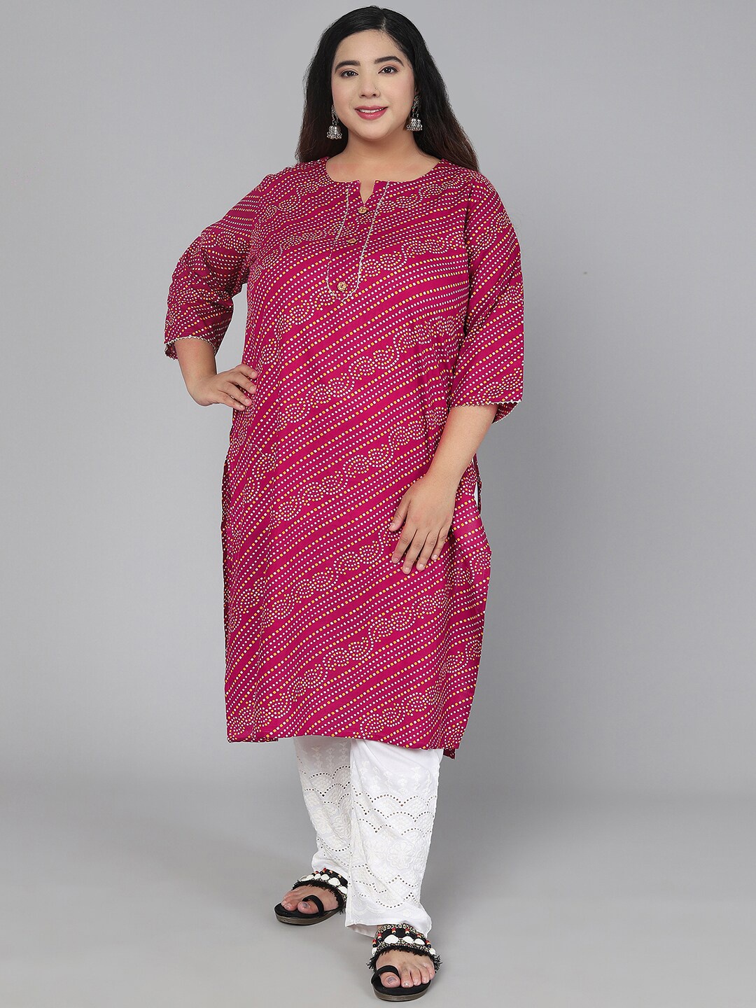 

Jevi Prints Plus Size Bandhani Printed Notched Neck Kurta, Pink