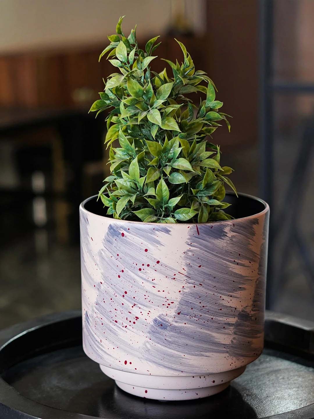 

THE ARTMENT Printed Indulgence Metal Planter, White