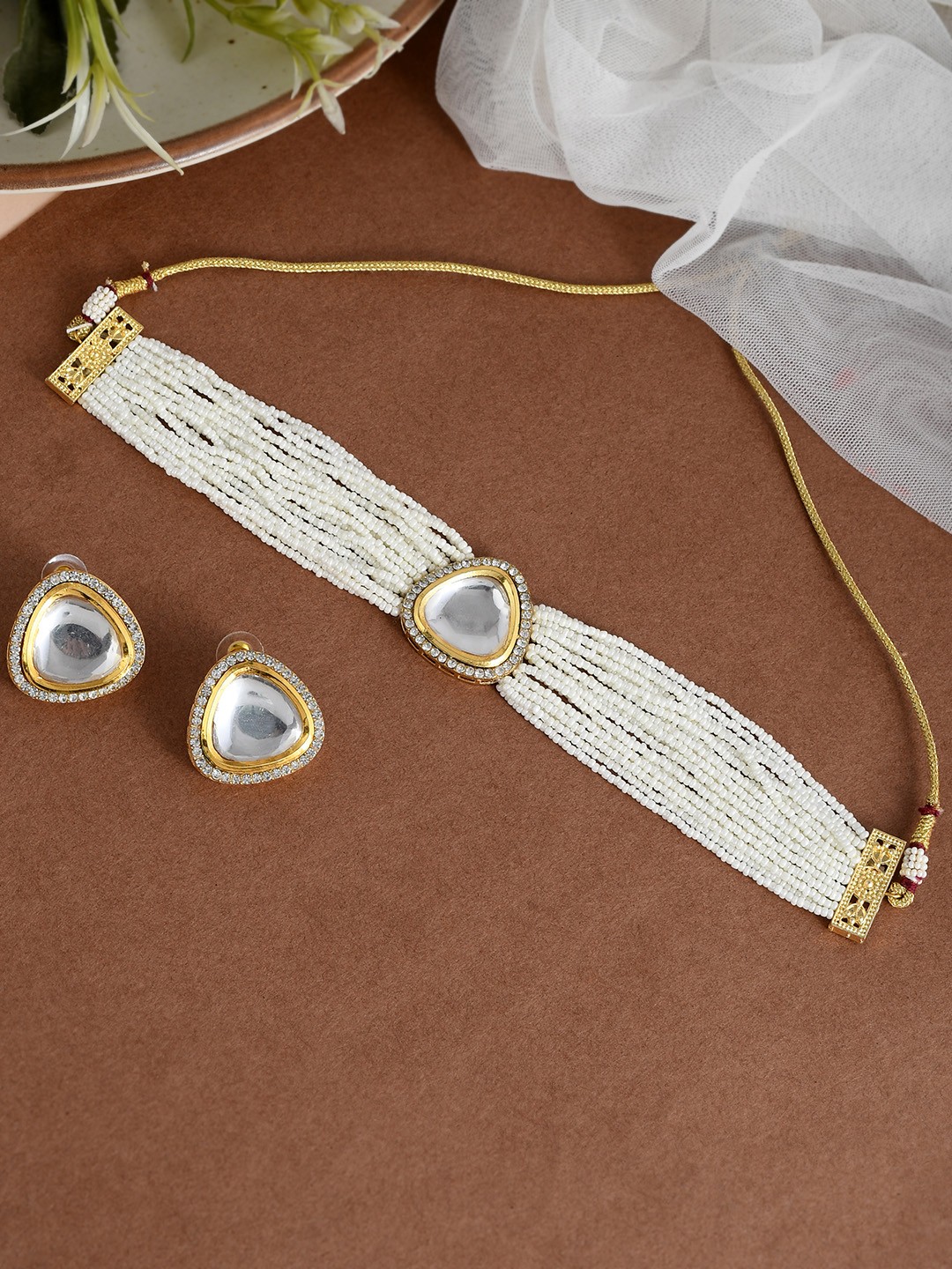 

Sanjog Gold-Plated Kundan-Studded & Beaded Pearl Choker Jewellery Set, White
