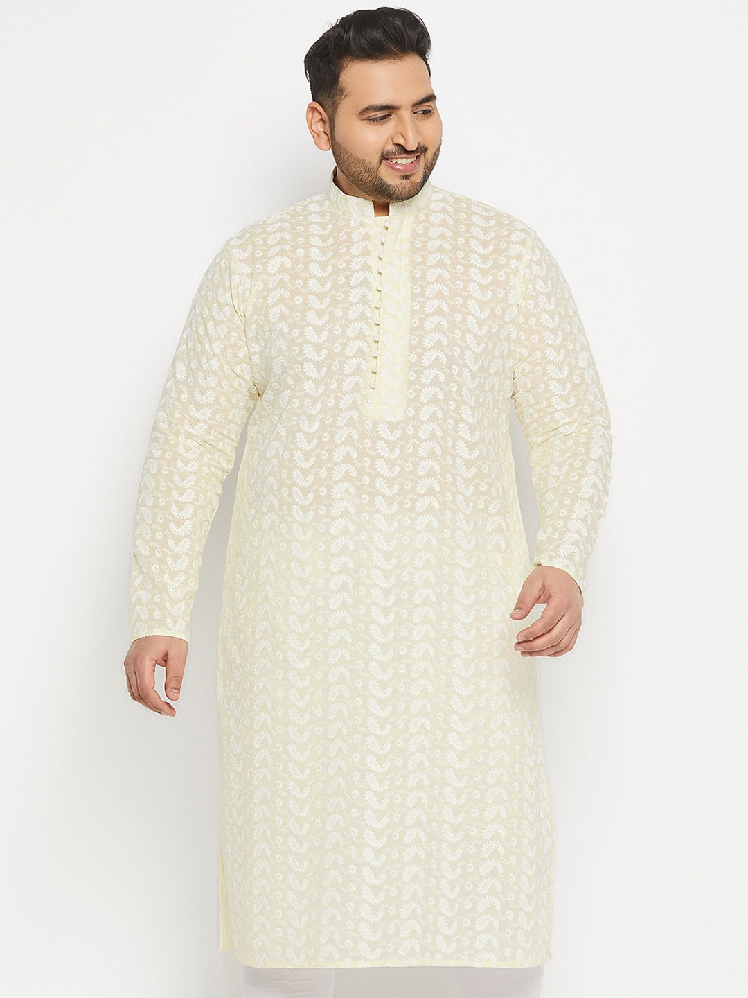 

VASTRAMAY Men Chikankari Embroidered Pure Cotton Kurta, Yellow