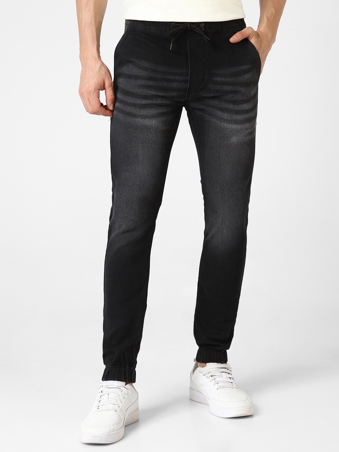 

Urbano Fashion Men Slim Fit Light Fade Stretchable Jeans, Black