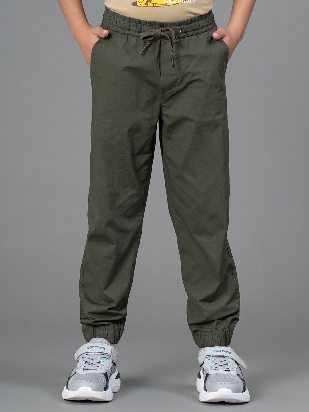 

Red Tape Boys Regular Fit Mid-Rise Joggers, Olive