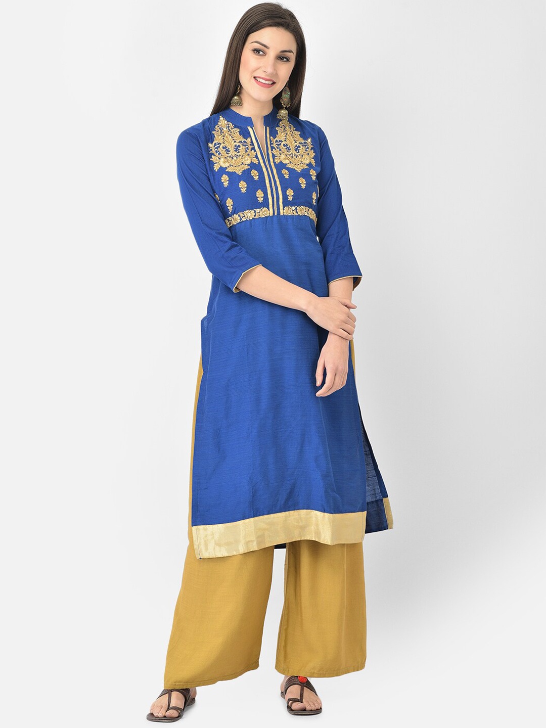 

Span Mandarin Collar Ethnic Motifs Embroidered Cotton Silk Kurta, Blue