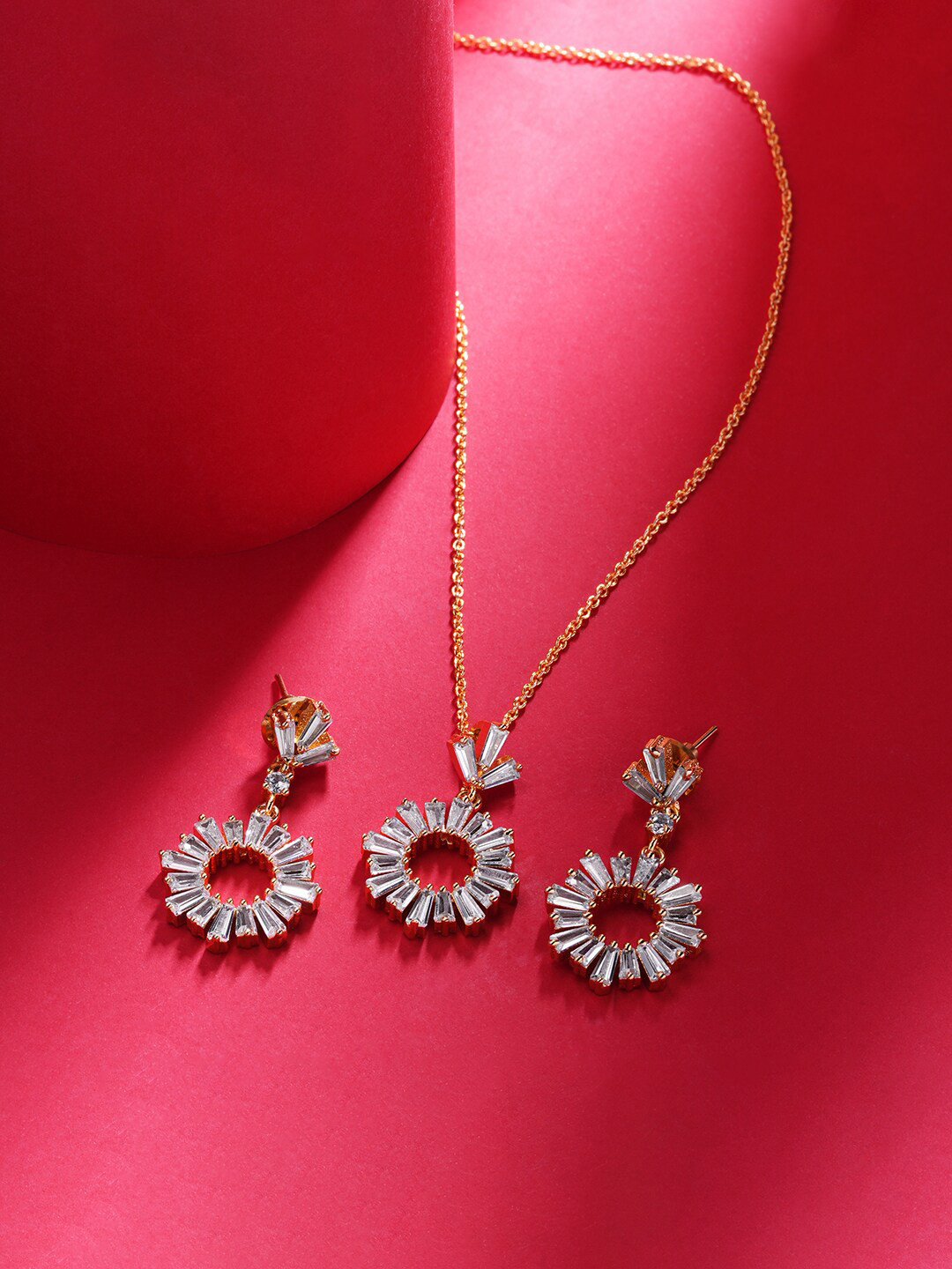 

HOT AND BOLD Gold-Plated & Zircon Studded Jewellery Set, White