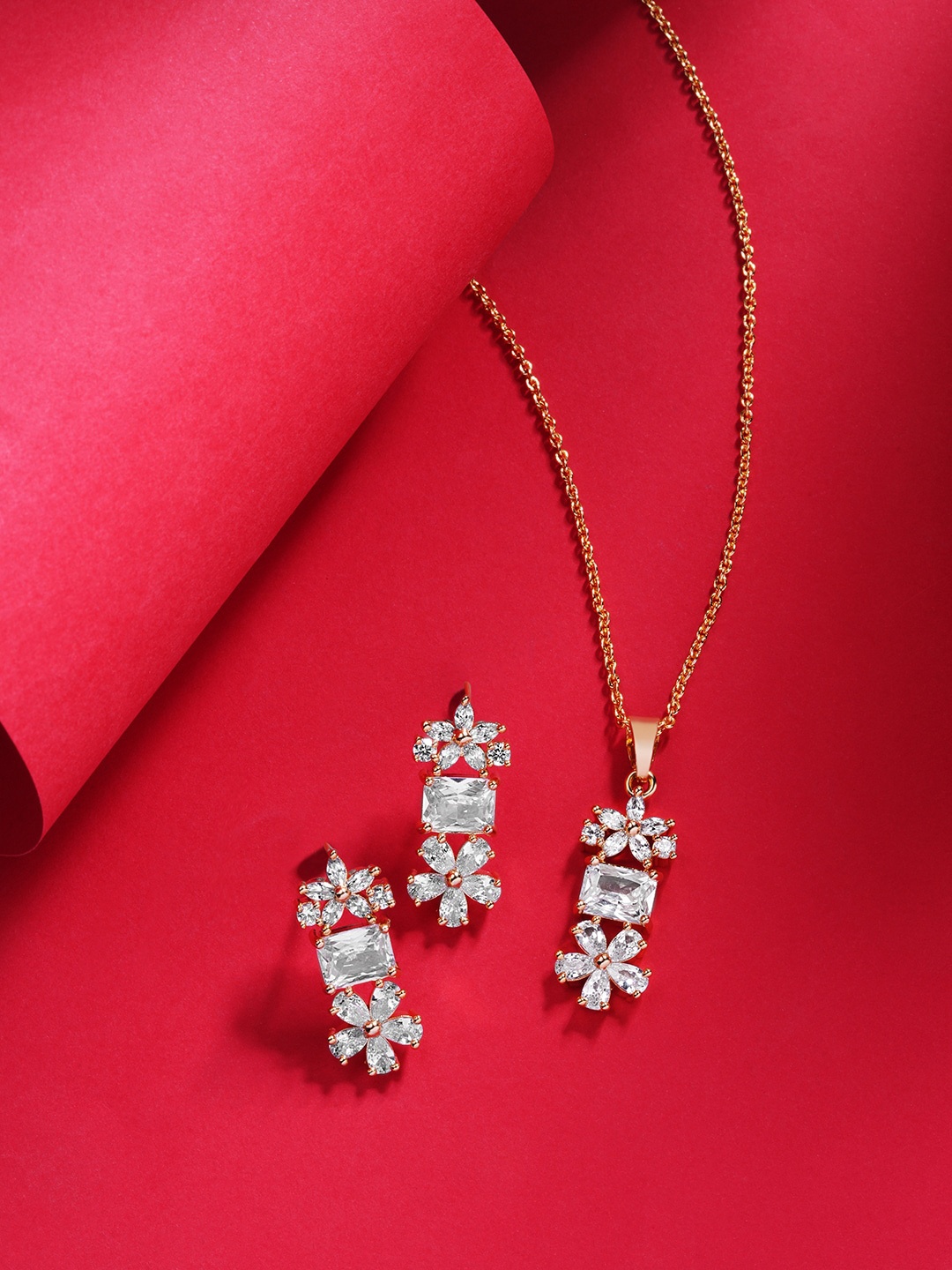 

HOT AND BOLD Gold-Plated Cubic Zirconia-Studded Jewellery Set, White