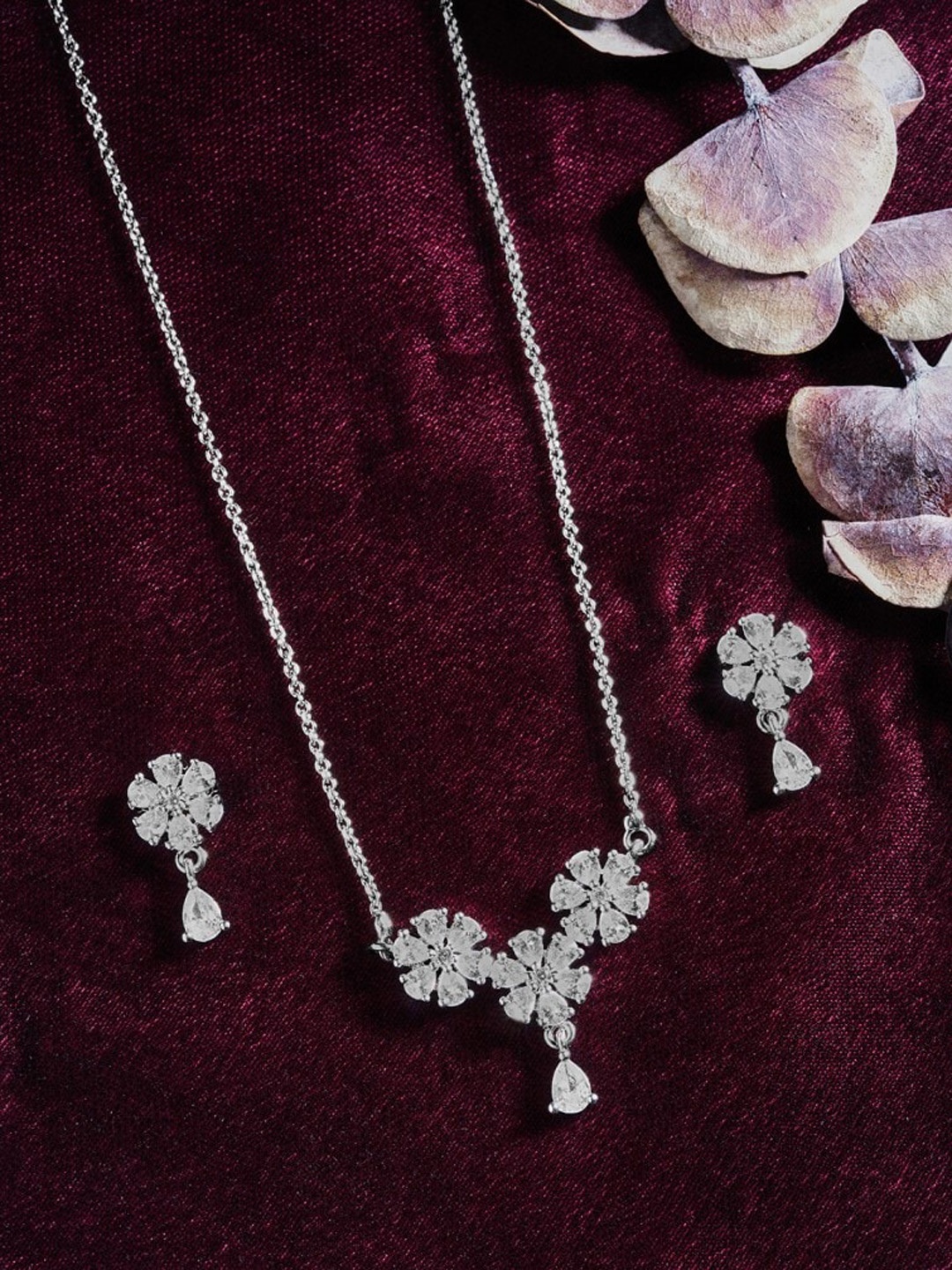 

HOT AND BOLD Silver-Plated & Zircon Studded Jewellery Set, White
