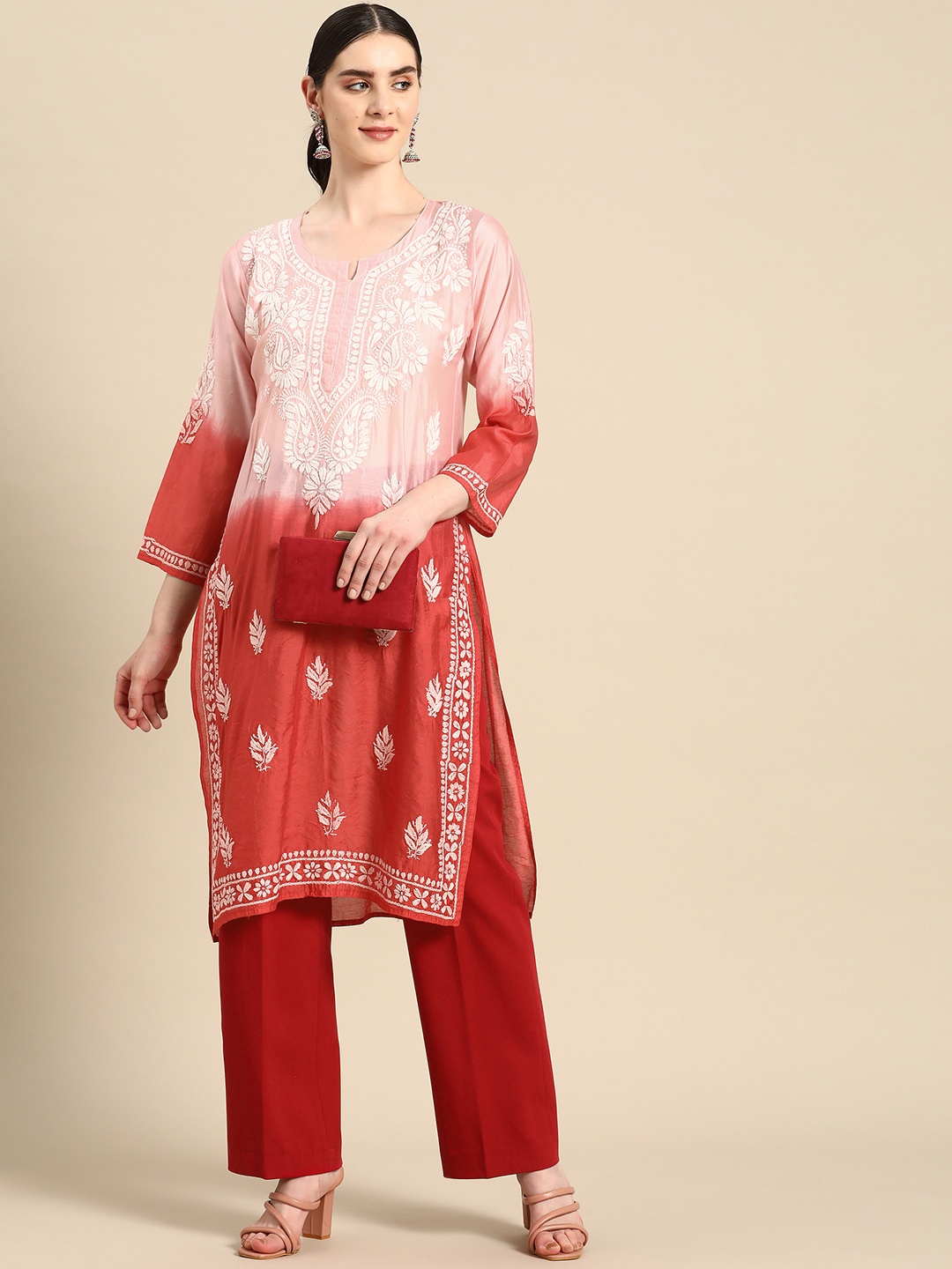 

Saadgi Embroidered Chikankari Kurta, Red