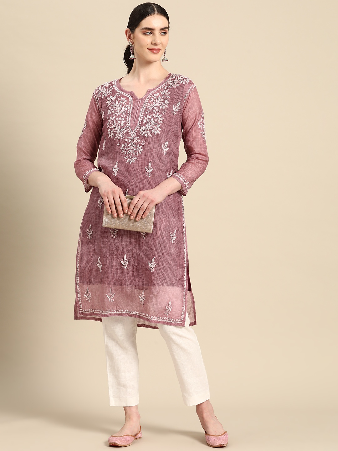 

Saadgi Floral Embroidered Chikankari Cotton Kurta, Mauve