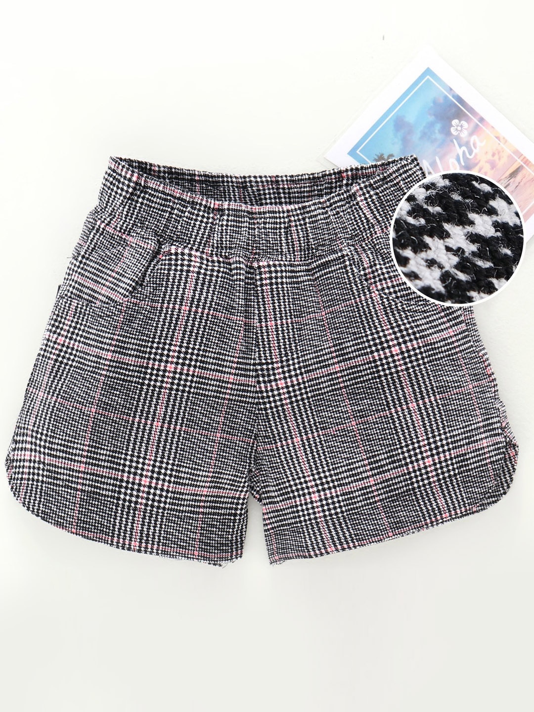 

KiddoPanti Girls Checked Mid Rise Hot Shorts, White