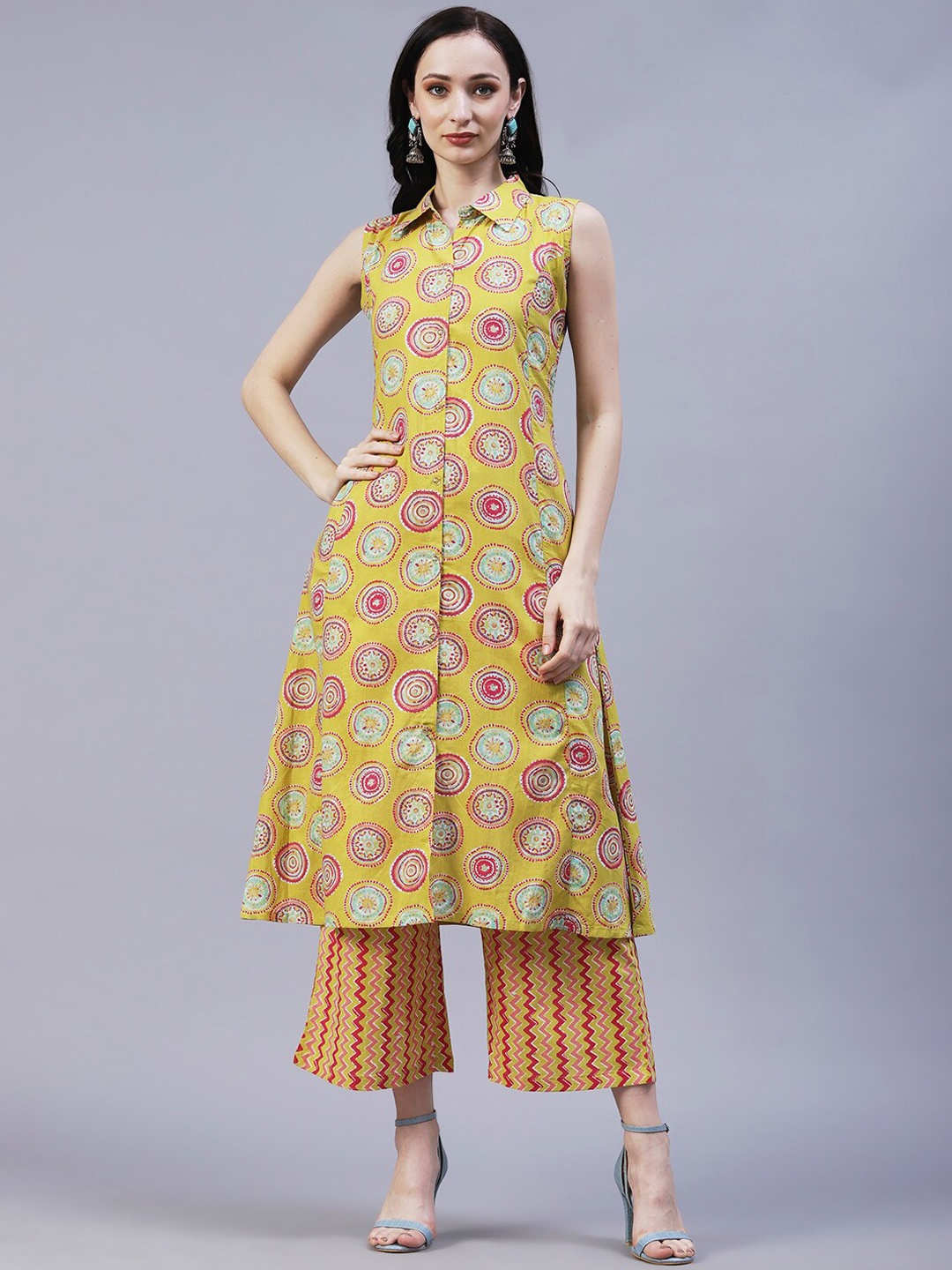 

FASHOR Printed Shirt Collar Panelled Pure Cotton Kurta with Palazzos, Mustard