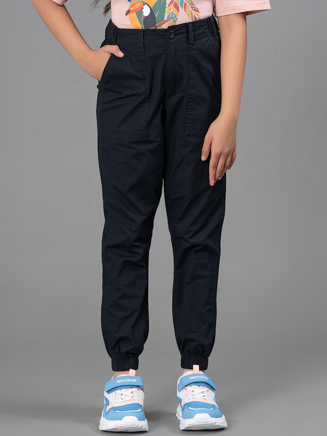 

Mode by Red Tape Girls Mid Rise Plain Joggers, Black