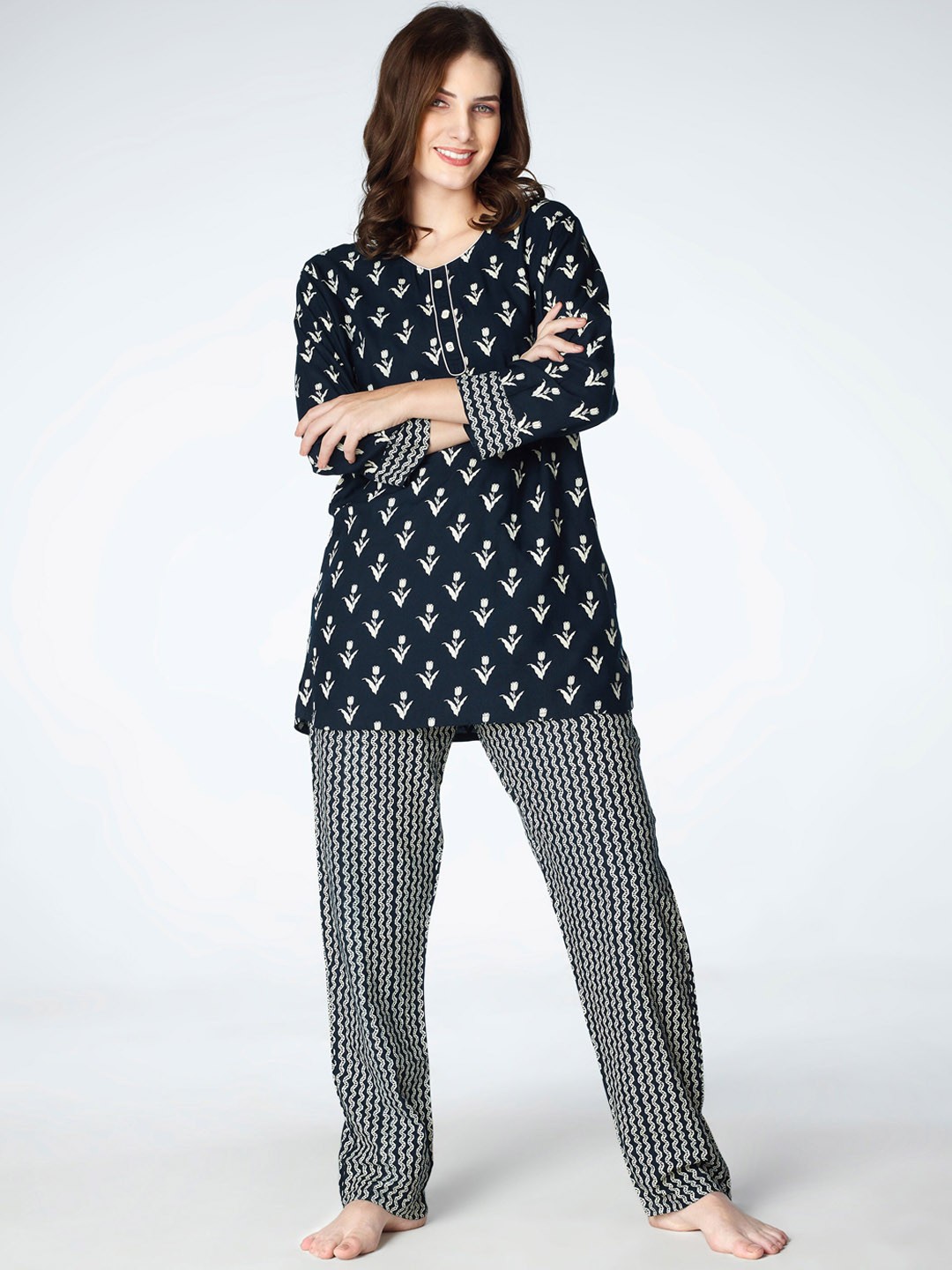 

Zeyo Floral Printed Night Suit, Navy blue